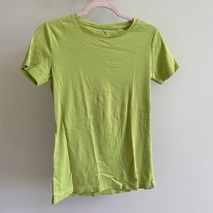 Never worn Eddie Bauer women’s Tshirt!